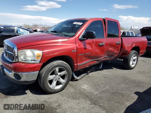 ✅ 2007 Dodge 1500 SLT • VIN: 1D7HA18287J542324 • Lot: 71368115. Wystawiony na Copart z przebiegiem 164 727 mil. Bezpłatny archiwum sprzedaży aukcyjnych z USA i szczegółowy raport historii pojazdu na DreamBid. Zdjęcie 1.