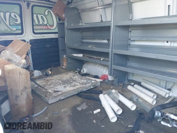 ✅ 2019 GMC Savana Cargo • VIN: 1GTW7AFG6K1368065 • Lot: 41277939. Listed on IAAI with 125,362 mi. Free auction sales archive from the USA and detailed vehicle history report at DreamBid. Image 8.