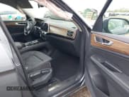 ✅ 2025 Volkswagen Atlas SE • VIN: 1V2KR2CAXSC553401 • Lot: 43502876. Listed on IAAI with 16,561 mi. Free auction sales archive from the USA and detailed vehicle history report at DreamBid. Image 5.