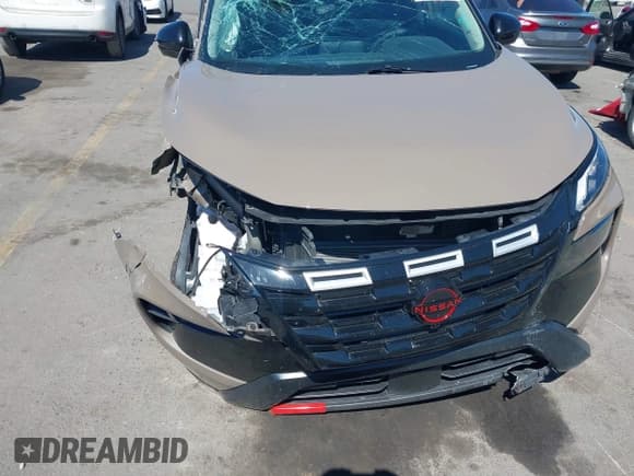 ✅ 2025 Nissan Rogue SV • VIN: 5N1BT3BB6SC763850 • Lot: 42216935. Listed on IAAI with 22,224 mi. Free auction sales archive from the USA and detailed vehicle history report at DreamBid. Image 6.