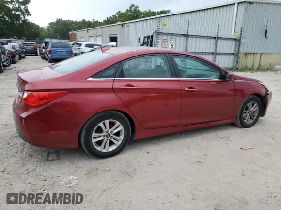 ✅ 2014 Hyundai Sonata GLS • VIN: 5NPEB4AC9EH843978 • Lot: 69616764. Listed on Copart with 152,229 mi. Free auction sales archive from the USA and detailed vehicle history report at DreamBid. Image 3.