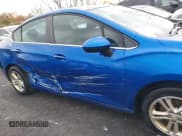 ✅ 2017 Chevrolet Cruze LT • VIN: 1G1BE5SM6H7242486 • Lot: 43576349. Listed on IAAI with 157,148 mi. Free auction sales archive from the USA and detailed vehicle history report at DreamBid. Image 6.