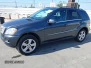 ✅ 2011 Mercedes-Benz M 350 • VIN: 4JGBB5GB2BA700733 • Lot: 42878205. Listed on IAAI with 140,873 mi. Free auction sales archive from the USA and detailed vehicle history report at DreamBid. Image 2.