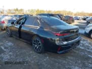 ✅ 2023 BMW 7 Series 760i xDrive • VIN: WBA33EJ06PCM26281 • Лот: 41241314. Опубликован ранее на IAAI с пробегом 26 510 миль. Бесплатный доступ к архиву аукционных продаж из США и подробный отчёт об истории автомобиля на DreamBid. Изображение 3.