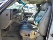 ✅ 2001 GMC Yukon Denali • VIN: 1GKEK63U61J186208 • Lot: 70895394. Listed on Copart with 207,395 mi. Free auction sales archive from the USA and detailed vehicle history report at DreamBid. Image 7.