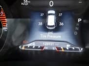 ✅ 2019 Jeep Cherokee Trailhawk • VIN: 1C4PJMBX4KD121168 • Lot: 41680398. Listed on IAAI with 128,931 mi. Free auction sales archive from the USA and detailed vehicle history report at DreamBid. Image 7.