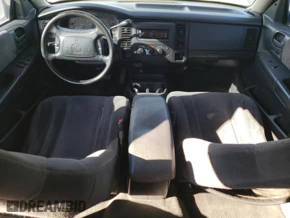 2004 Dodge Dakota SLT z VIN 1D7HL48N44S500485, wystawiony jako Copart lot #73153244 z przebiegiem Nie podano mil oraz Szkoda całkowita • Salvage title. Historia ofert i sprzedaży dostępna na DreamBid. Obrazek 8.