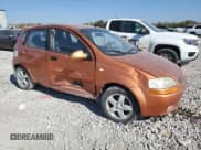 ✅ 2006 Chevrolet Aveo LS • VIN: KL1TD66626B632048 • Lot: 45019275. Wystawiony na Copart z przebiegiem 173 681 mil. Bezpłatny archiwum sprzedaży aukcyjnych z USA i szczegółowy raport historii pojazdu na DreamBid. Zdjęcie 4.