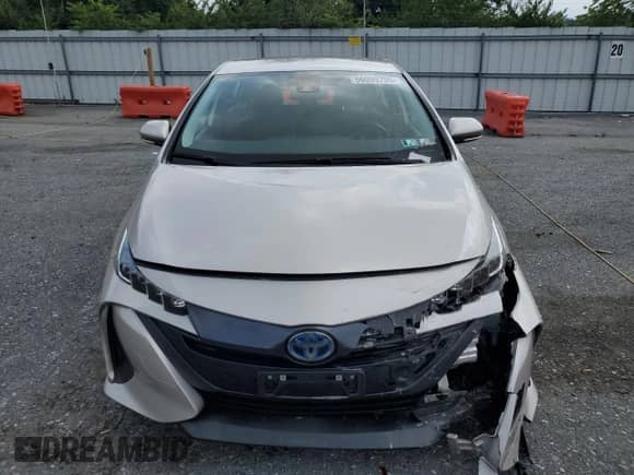2020 Toyota Prius Limited с VIN JTDKARFP3L3126970, выставлен на аукционе Copart как лот 66099795 с пробегом 115 524 миль миль и Списание • Salvage title. История ставок и продаж доступна на DreamBid. Изображение 5.