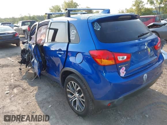 2017 Mitsubishi Outlander ES с VIN JA4AP3AUXHZ044317, выставлен на аукционе IAAI как лот 43149031 с пробегом 72 964 миль миль и . История ставок и продаж доступна на DreamBid. Изображение 3.