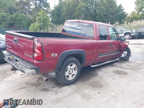 ✅ 2004 Chevrolet Silverado 1500 LS • VIN: 1GCEK19T34E275843 • Lot: 43444299. Wystawiony na IAAI z przebiegiem 162 652 mil. Bezpłatny archiwum sprzedaży aukcyjnych z USA i szczegółowy raport historii pojazdu na DreamBid. Zdjęcie 4.