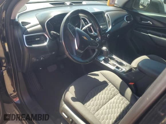 ✅ 2019 Chevrolet Equinox LT • VIN: 3GNAXKEV2KL268223 • Lot: 42626471. Wystawiony na IAAI z przebiegiem 75 789 mil. Bezpłatny archiwum sprzedaży aukcyjnych z USA i szczegółowy raport historii pojazdu na DreamBid. Zdjęcie 1.