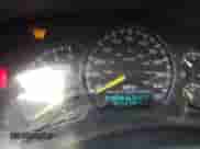 2001 Chevrolet Silverado 3500 z VIN 1GBJK39U71F113145, wystawiony jako Copart lot #86106665 z przebiegiem 25 579 mil mil oraz Czysty tytuł • Clean title. Historia ofert i sprzedaży dostępna na DreamBid. Obrazek 9.