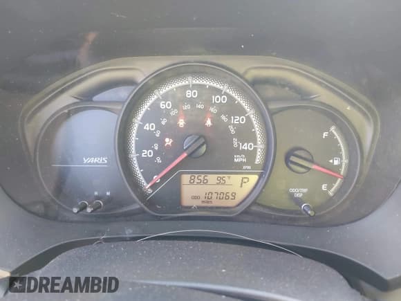 ✅ 2015 Toyota Yaris L • VIN: VNKKTUD34FA034643 • Lot: 42688380. Listed on IAAI with 107,069 mi. Free auction sales archive from the USA and detailed vehicle history report at DreamBid. Image 7.