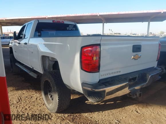 ✅ 2016 Chevrolet Silverado 2500HD Work Truck • VIN: 1GC2CUEG4GZ338472 • Лот: 43693556. Опубликован ранее на IAAI с пробегом 238 836 миль. Бесплатный доступ к архиву аукционных продаж из США и подробный отчёт об истории автомобиля на DreamBid. Изображение 3.