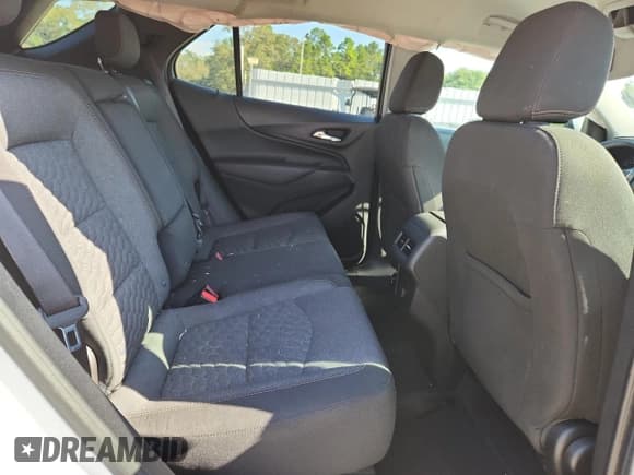 ✅ 2018 Chevrolet Equinox LT • VIN: 2GNAXKEX1J6143878 • Лот: 71360615. Опубликован ранее на Copart с пробегом 113 303 миль. Бесплатный доступ к архиву аукционных продаж из США и подробный отчёт об истории автомобиля на DreamBid. Изображение 11.