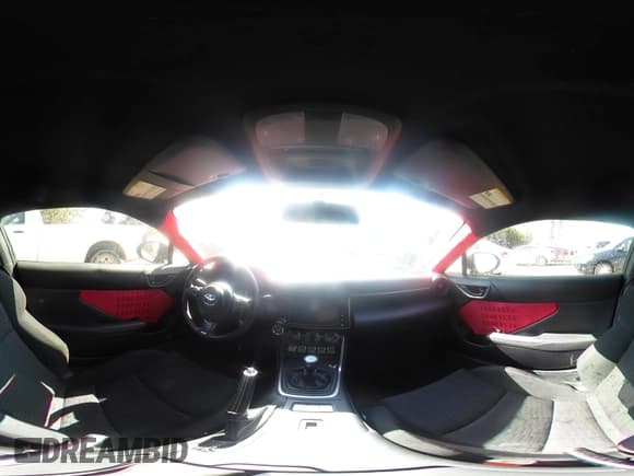 ✅ 2022 Toyota 86 • VIN: JF1ZNBB13N9756960 • Лот: 42379341. Опубликован ранее на IAAI с пробегом 60 646 миль. Бесплатный доступ к архиву аукционных продаж из США и подробный отчёт об истории автомобиля на DreamBid. Изображение 21.