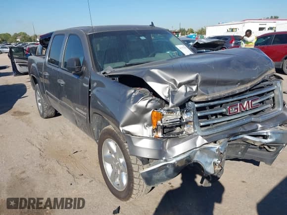 ✅ 2012 GMC Sierra 1500 SLE • VIN: 3GTP1VE05CG288020 • Лот: 43579103. Опубликован ранее на IAAI с пробегом 253 598 миль. Бесплатный доступ к архиву аукционных продаж из США и подробный отчёт об истории автомобиля на DreamBid. Изображение 1.