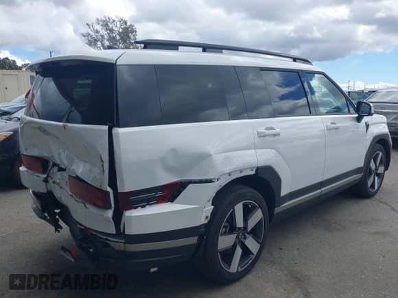 2024 Hyundai Santa Fe Limited с VIN 5NMP44GL9RH040004, выставлен на аукционе IAAI как лот 41803763 с пробегом 2 552 миль миль и . История ставок и продаж доступна на DreamBid. Изображение 4.