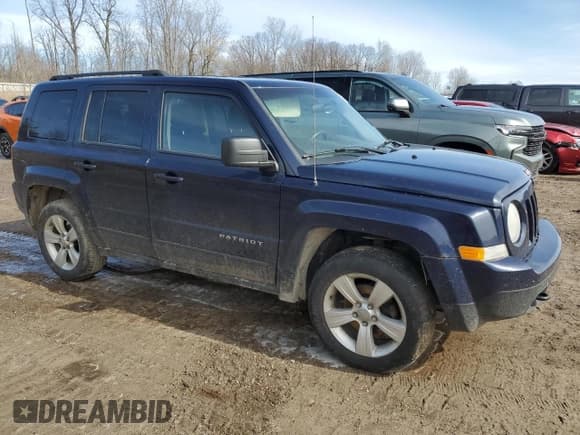 ✅ 2013 Jeep Patriot Sport • VIN: 1C4NJRABXDD127070 • Lot: 47845095. Listed on Copart with 123,952 mi. Free auction sales archive from the USA and detailed vehicle history report at DreamBid. Image 4.