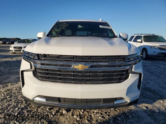 ✅ 2021 Chevrolet Suburban LT • VIN: 1GNSCCKD5MR354865 • Lot: 86899935. Listed on Copart with 34,793 mi. Free auction sales archive from the USA and detailed vehicle history report at DreamBid. Image 5.