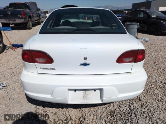 ✅ 2002 Chevrolet Cavalier • VIN: 1G1JC524727431009 • Lot: 68499175. Listed on Copart with 199,426 mi. Free auction sales archive from the USA and detailed vehicle history report at DreamBid. Image 6.