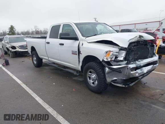 ✅ 2013 Ram 2500 Tradesman • VIN: 3C6UR5HL0DG580930 • Lot: 43697234. Wystawiony na IAAI z przebiegiem 68 246 mil. Bezpłatny archiwum sprzedaży aukcyjnych z USA i szczegółowy raport historii pojazdu na DreamBid. Zdjęcie 1.