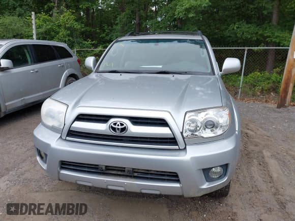 ✅ 2006 Toyota 4Runner Limited • VIN: JTEBU17R368062540 • Lot: 42306120. Listed on IAAI with 226,736 mi. Free auction sales archive from the USA and detailed vehicle history report at DreamBid. Image 12.