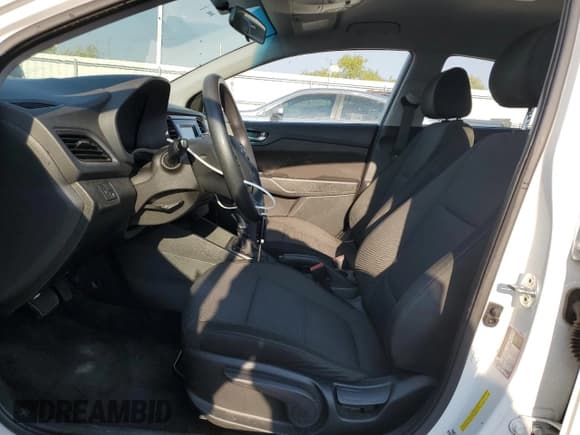 ✅ 2020 Hyundai Accent SE • VIN: 3KPC24A6XLE106565 • Лот: 75042294. Опубликован ранее на Copart с пробегом 71 487 миль. Бесплатный доступ к архиву аукционных продаж из США и подробный отчёт об истории автомобиля на DreamBid. Изображение 7.