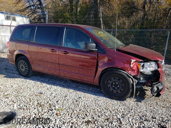 ✅ 2017 Dodge Grand Caravan SE • VIN: 2C4RDGBG6HR580127 • Lot: 91029945. Wystawiony na Copart z przebiegiem 157 071 mil. Bezpłatny archiwum sprzedaży aukcyjnych z USA i szczegółowy raport historii pojazdu na DreamBid. Zdjęcie 4.