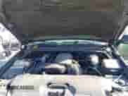 2005 Chevrolet Silverado 1500 Z71 z VIN 1GCEK19B35Z257294, wystawiony jako IAAI lot #43521460 z przebiegiem 143 098 mil mil oraz . Historia ofert i sprzedaży dostępna na DreamBid. Obrazek 10.