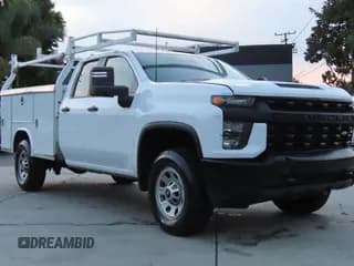 ✅ 2022 Chevrolet Silverado 1500 • VIN: 1GB5WRE71NF218522 • Лот: 92880415. Опубликован ранее на Copart с пробегом 60 747 миль. Бесплатный доступ к архиву аукционных продаж из США и подробный отчёт об истории автомобиля на DreamBid. Изображение 1.