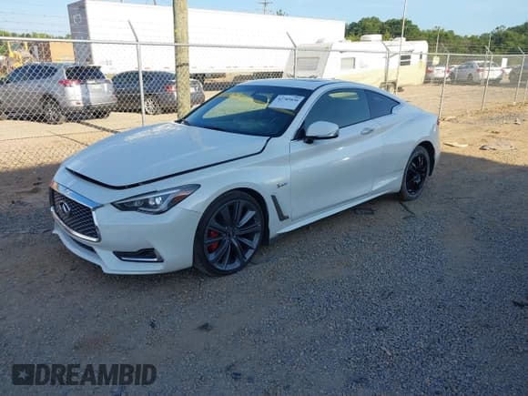 ✅ 2018 Infiniti Q60 Red Sport 400 • VIN: JN1FV7EL5JM631024 • Лот: 42785836. Опубликован ранее на IAAI с пробегом 71 176 миль. Бесплатный доступ к архиву аукционных продаж из США и подробный отчёт об истории автомобиля на DreamBid. Изображение 2.