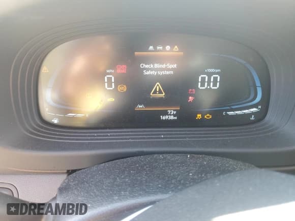 ✅ 2023 Hyundai Venue SEL • VIN: KMHRC8A30PU259995 • Лот: 87369314. Опубликован ранее на Copart с пробегом 16 938 миль. Бесплатный доступ к архиву аукционных продаж из США и подробный отчёт об истории автомобиля на DreamBid. Изображение 9.