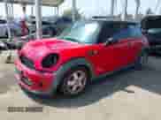 2011 MINI Hardtop with VIN WMWSU3C54BT098017, listed as a IAAI auction lot 42438687 with 138,609 mi miles and . Bid and sale history available at DreamBid. Image 2.