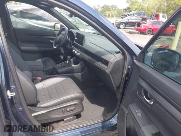 ✅ 2024 Honda CR-V Sport-L • VIN: 7FARS6H84RE055147 • Лот: 42462868. Опубликован ранее на IAAI с пробегом 7 483 миль. Бесплатный доступ к архиву аукционных продаж из США и подробный отчёт об истории автомобиля на DreamBid. Изображение 5.