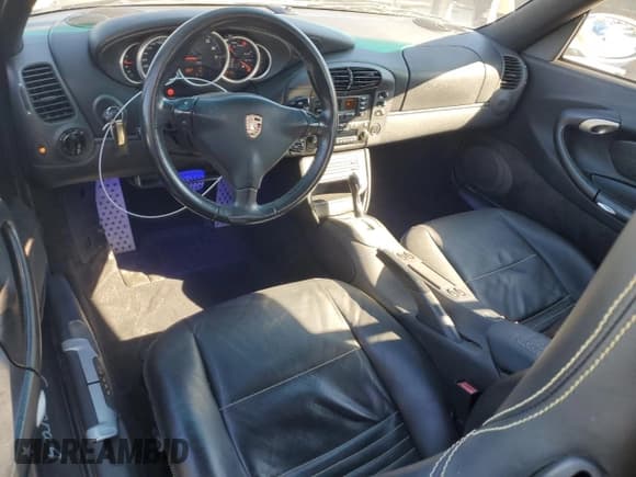 ✅ 1999 Porsche 911 • VIN: WP0CA2991XS655967 • Lot: 42372125. Wystawiony na Copart z przebiegiem 129 278 mil. Bezpłatny archiwum sprzedaży aukcyjnych z USA i szczegółowy raport historii pojazdu na DreamBid. Zdjęcie 8.