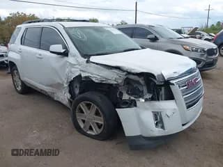 ✅ 2012 GMC Terrain SLT-1 • VIN: 2GKFLUE54C6271415 • Lot: 42794047. Wystawiony na IAAI z przebiegiem 277 990 mil. Bezpłatny archiwum sprzedaży aukcyjnych z USA i szczegółowy raport historii pojazdu na DreamBid. Zdjęcie 1.