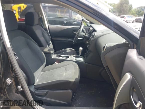 ✅ 2013 Nissan Rogue S • VIN: JN8AS5MV2DW623998 • Lot: 43048756. Wystawiony na IAAI z przebiegiem 192 412 mil. Bezpłatny archiwum sprzedaży aukcyjnych z USA i szczegółowy raport historii pojazdu na DreamBid. Zdjęcie 5.