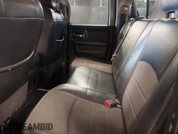 ✅ 2010 Dodge 1500 TRX • VIN: 1D7RV1GT1AS187582 • Lot: 42508702. Wystawiony na IAAI z przebiegiem 162 650 mil. Bezpłatny archiwum sprzedaży aukcyjnych z USA i szczegółowy raport historii pojazdu na DreamBid. Zdjęcie 8.