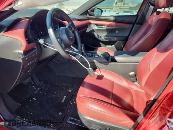 ✅ 2020 Mazda 3 Premium • VIN: JM1BPANM9L1161466 • Lot: 93089295. Listed on Copart with 35,155 mi. Free auction sales archive from the USA and detailed vehicle history report at DreamBid. Image 7.