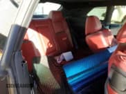 ✅ 2014 Dodge Challenger SRT-8 • VIN: 2C3CDYCJ3EH143293 • Lot: 85496254. Wystawiony na Copart z przebiegiem Nie podano. Bezpłatny archiwum sprzedaży aukcyjnych z USA i szczegółowy raport historii pojazdu na DreamBid. Zdjęcie 10.