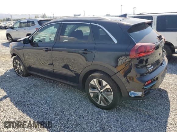 ✅ 2021 Kia Niro S • VIN: KNDCC3LG2M5107462 • Лот: 73721204. Опубликован ранее на Copart с пробегом 30 623 миль. Бесплатный доступ к архиву аукционных продаж из США и подробный отчёт об истории автомобиля на DreamBid. Изображение 2.