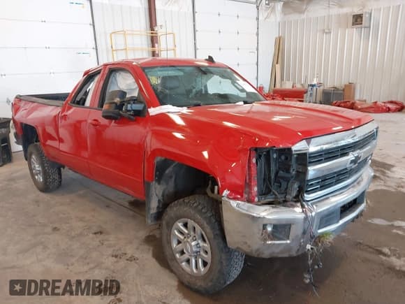 ✅ 2015 Chevrolet Silverado 2500HD LT • VIN: 1GC2KVEG5FZ501928 • Lot: 42460213. Wystawiony na IAAI z przebiegiem Nie podano. Bezpłatny archiwum sprzedaży aukcyjnych z USA i szczegółowy raport historii pojazdu na DreamBid. Zdjęcie 1.