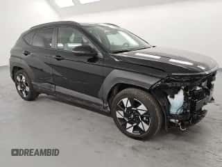 2025 Hyundai Kona SEL with VIN KM8HB3AB0SU218817, listed as a Copart auction lot 41648565 with 2,601 mi miles and Salvage title. Bid and sale history available at DreamBid. Image 4.
