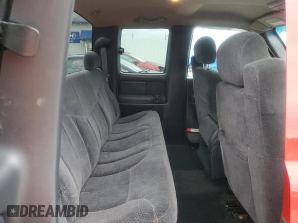 ✅ 1999 Chevrolet Silverado 1500 • VIN: 1GCEK19V6XE186371 • Лот: 80215144. Опубликован ранее на Copart с пробегом 208 994 миль. Бесплатный доступ к архиву аукционных продаж из США и подробный отчёт об истории автомобиля на DreamBid. Изображение 10.