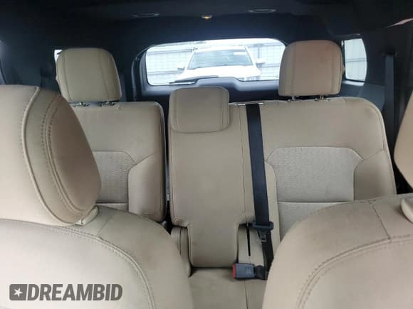 ✅ 2016 Ford Explorer • VIN: 1FM5K7BH9GGB49841 • Лот: 67557625. Опубликован ранее на Copart с пробегом 88 066 миль. Бесплатный доступ к архиву аукционных продаж из США и подробный отчёт об истории автомобиля на DreamBid. Изображение 10.