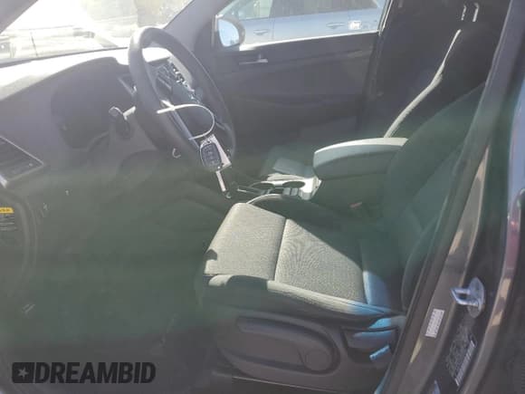 ✅ 2017 Hyundai Tucson SE • VIN: KM8J23A45HU373701 • Lot: 87301285. Listed on Copart with 115,638 mi. Free auction sales archive from the USA and detailed vehicle history report at DreamBid. Image 7.