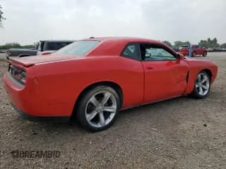 ✅ 2015 Dodge Challenger R/T • VIN: 2C3CDZAT2FH763998 • Lot: 55643234. Wystawiony na Copart z przebiegiem 112 551 mil. Bezpłatny archiwum sprzedaży aukcyjnych z USA i szczegółowy raport historii pojazdu na DreamBid. Zdjęcie 3.