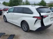 ✅ 2021 Toyota Sienna XLE • VIN: 5TDYSKFC6MS002087 • Lot: 42182937. Listed on IAAI with 63,192 mi. Free auction sales archive from the USA and detailed vehicle history report at DreamBid. Image 3.